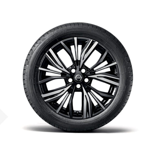 19" Alloy Wheel - Black with Center Caps